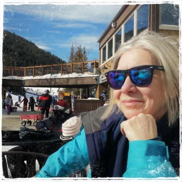 46490120534_7404a2ee47_k (1)